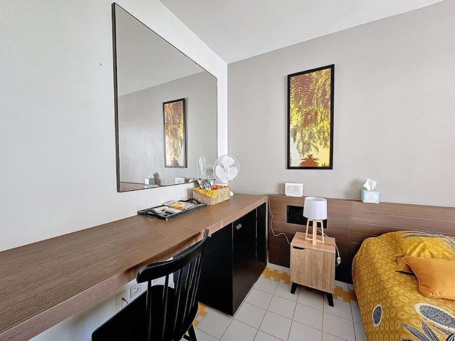 Studio Dans Village Vacances Manganao Saint-Francois  Bagian luar foto